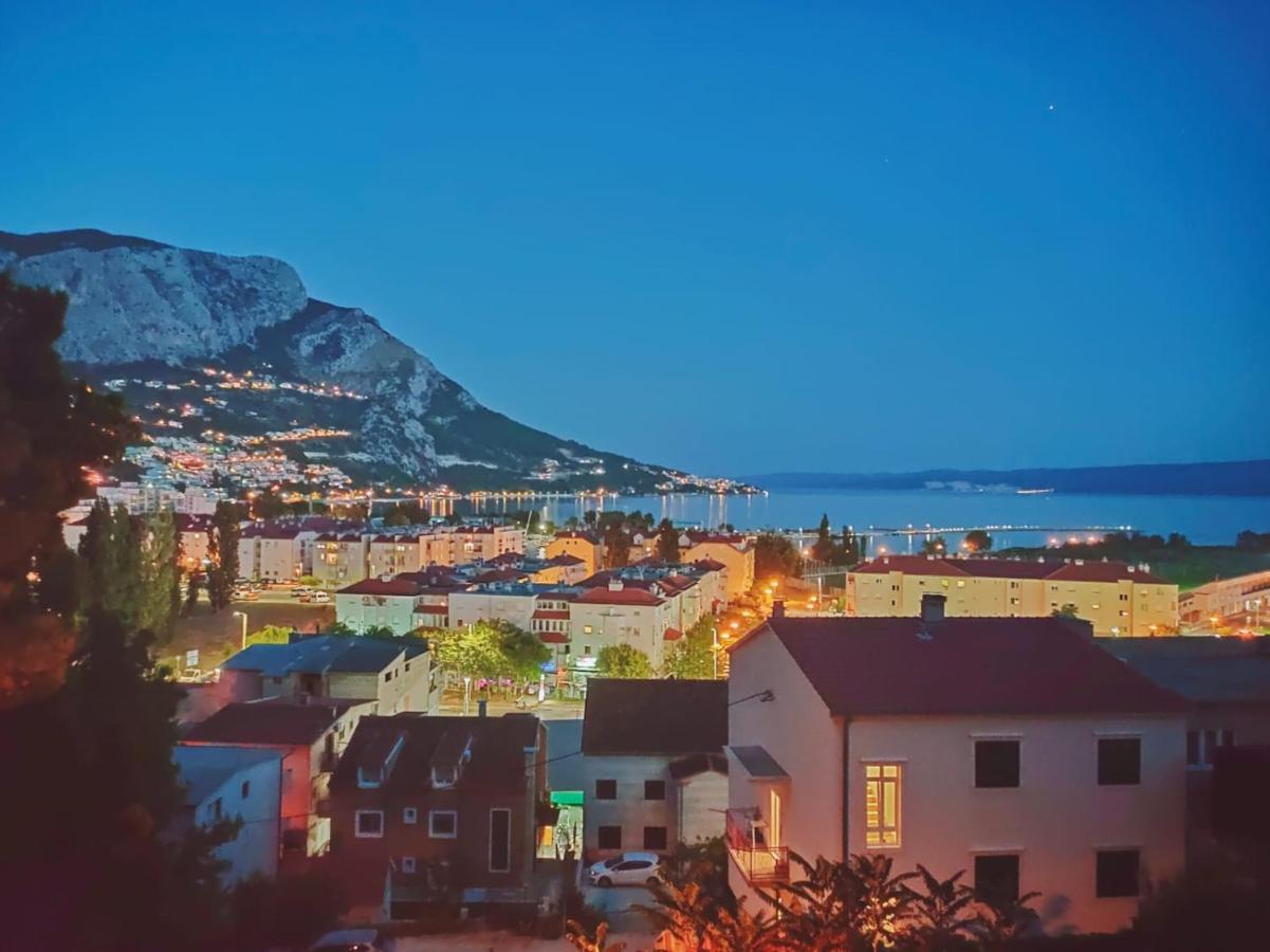Apartments Elin Omiš Exterior foto