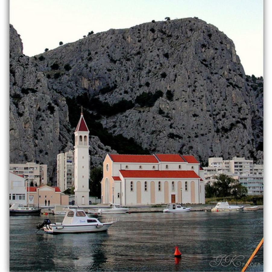 Apartments Elin Omiš Exterior foto