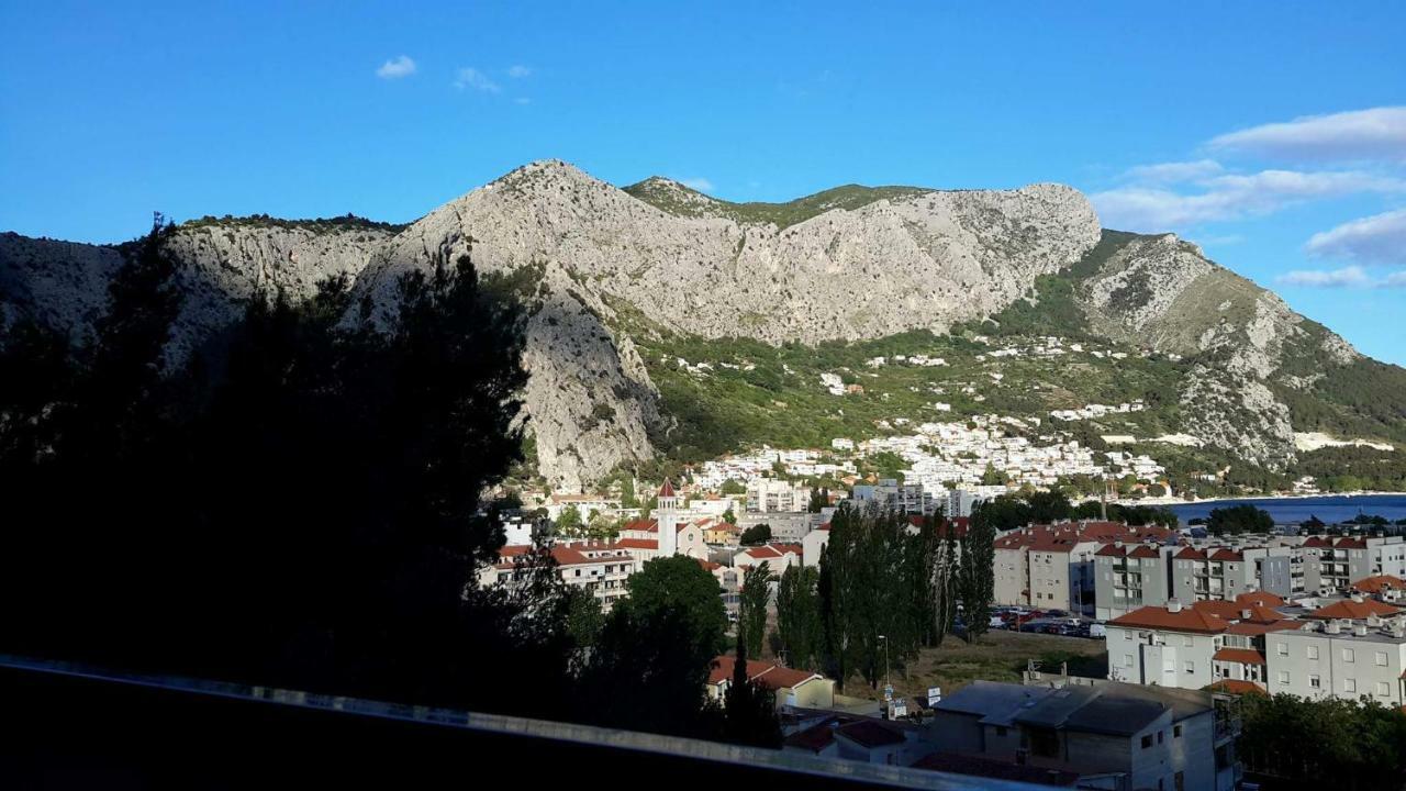 Apartments Elin Omiš Exterior foto